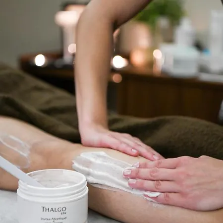 Atena Wedding, Business & Otel Ciechanów