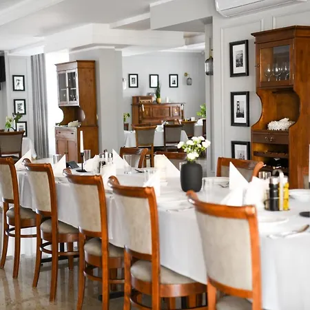 Atena Wedding, Business & Otel