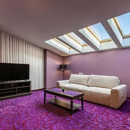 Atena Wedding, Business & Ciechanów