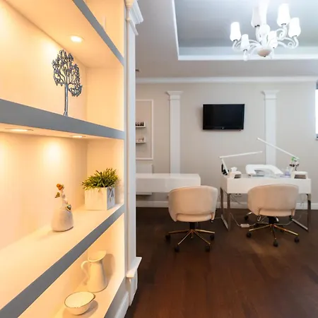 Atena Wedding, Business & Ξενοδοχείο