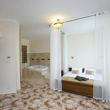 Hotel Atena Wedding, Business&spa 3*