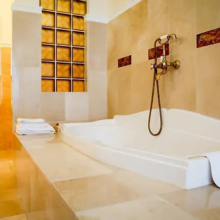 Atena Wedding, Business & Otel 3*