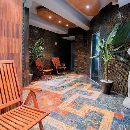 Atena Wedding, Business & 3*